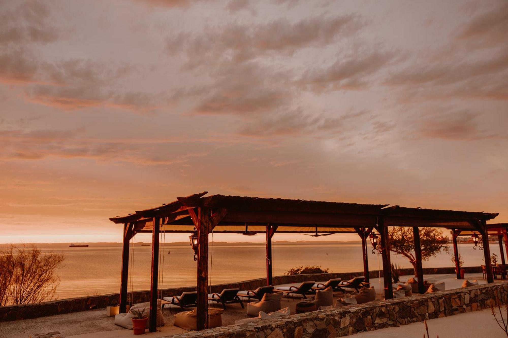 Orchid House Baja Hotel Ла Пас Екстериор снимка
