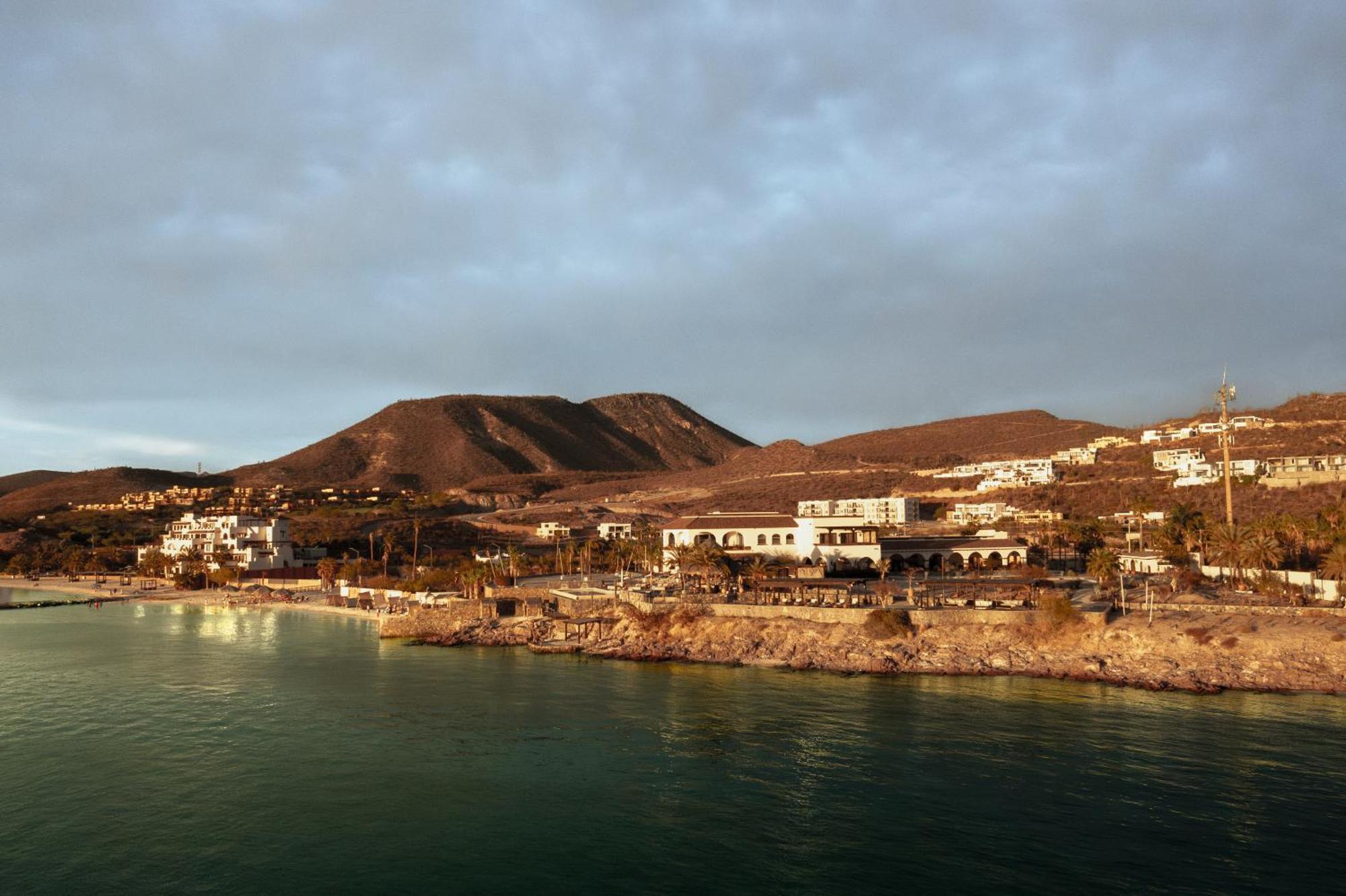 Orchid House Baja Hotel Ла Пас Екстериор снимка